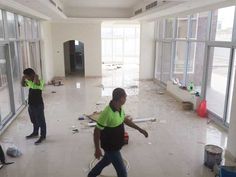 تنظيف شقق صغيرة غير مفروشة